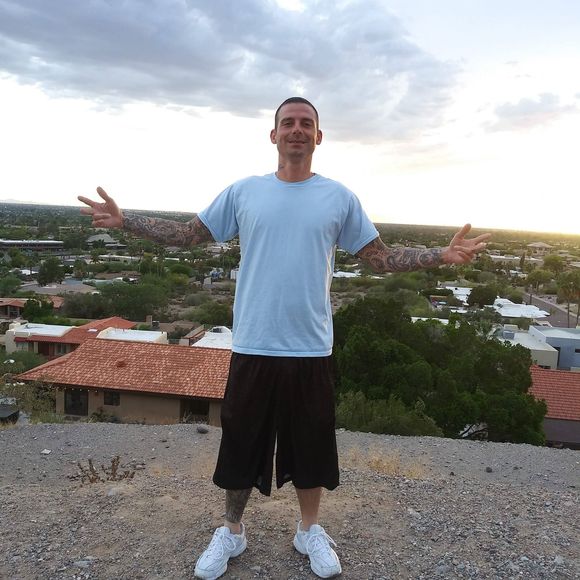 Meet your Posher, Andrew - Picture 1 of 1